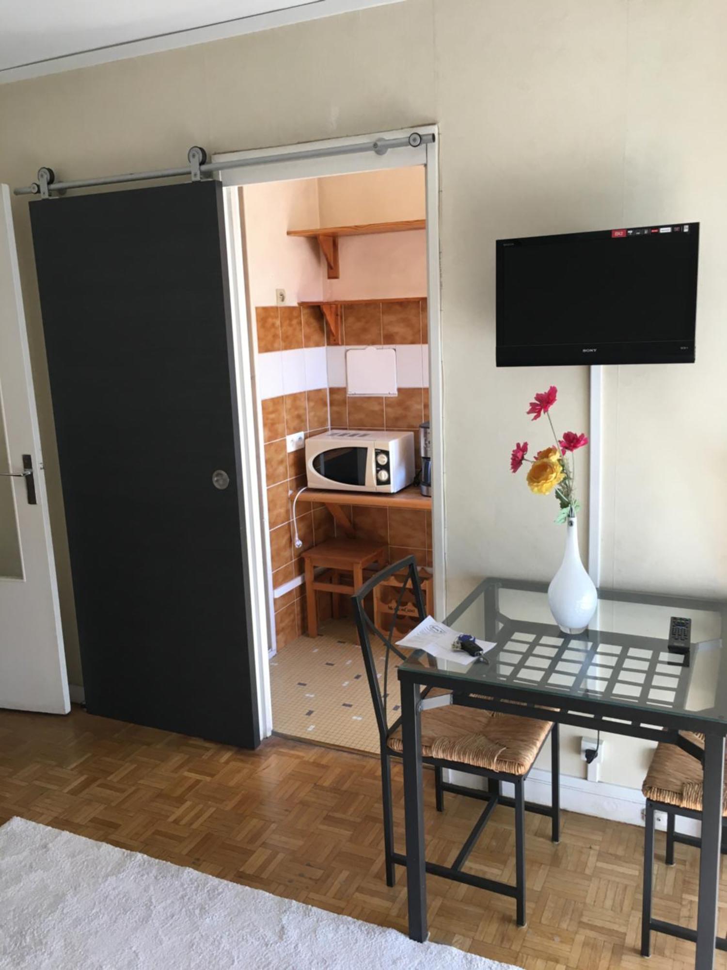 Apartmán Studio Meuble Charenton-le-Pont Exteriér fotografie